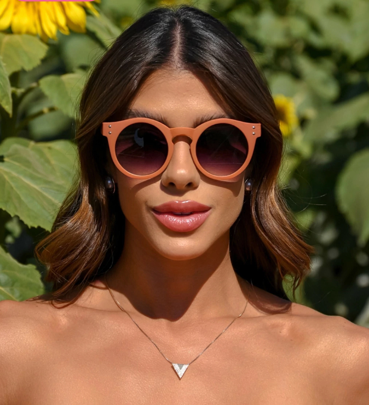 Óculos Feminino Modelo 7-6 - Frente